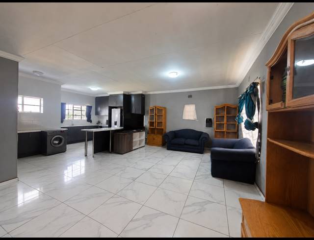 3 BEDROOM HOUSE FOR SALE IN DUNCANVILLE